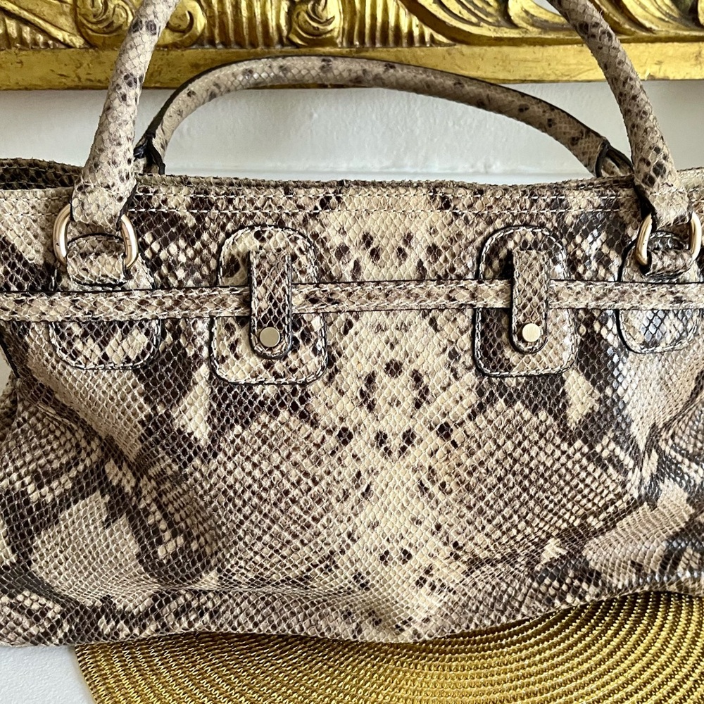 NEW condition Michael Kors Phyton Purse - Picture 5 of 16